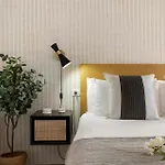 Luxurious 2 Bedroom Apartment in Medina Garden - Puerto Banús