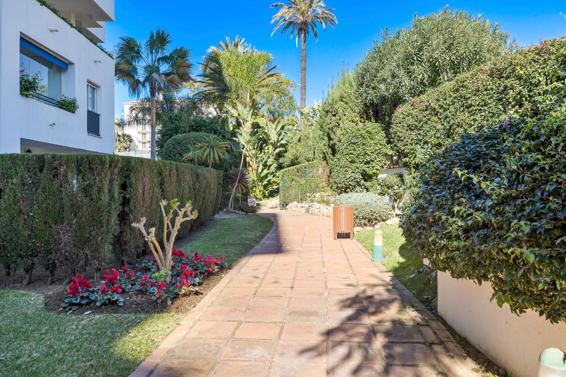 Apartment Charming And Spacious In Medina Garden - Puerto Banus